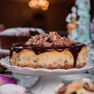 White Chocolate Snickers Cheesecake