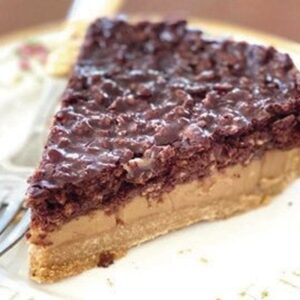 Peanut Butter and Chocolate Crunch Pie