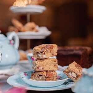 Kinder Bueno Blondies