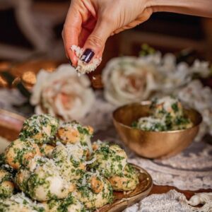 Garlic Knots